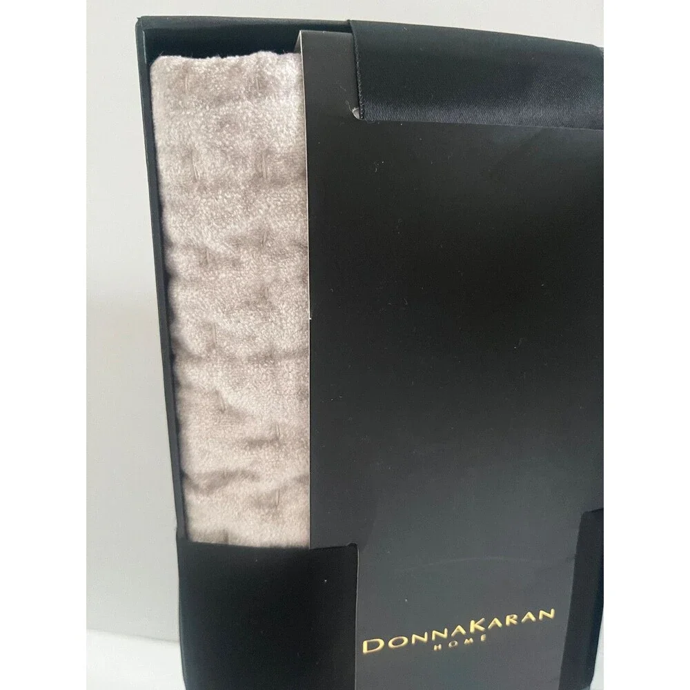 Donna Karan Standard Queen Quilted Pillow Shams Set of 2 Platinum Gray Velvet